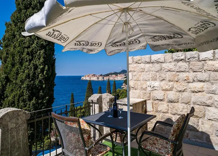 아파트 St Jacob Old Town & Sea View 2